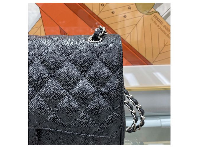 Chanel Borsa Classic Large Flap Nera Caviar Argento Nero - vista 4