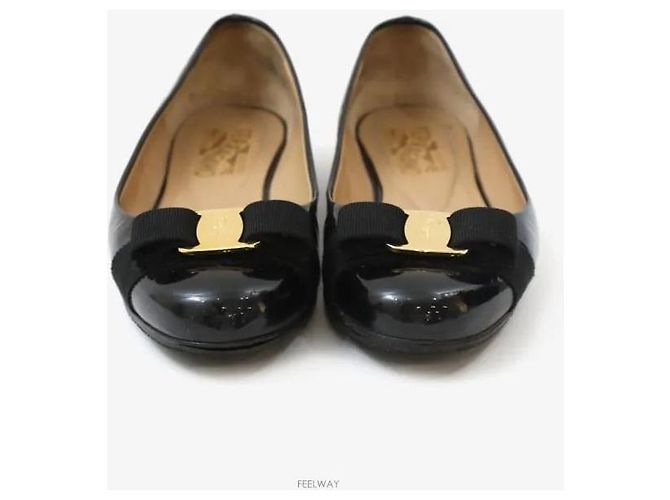 Salvatore Ferragamo Mocassini in vernice con fiocco nero - vista 2