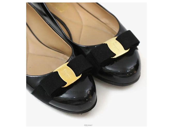 Salvatore Ferragamo Mocassini in vernice con fiocco nero - vista 6