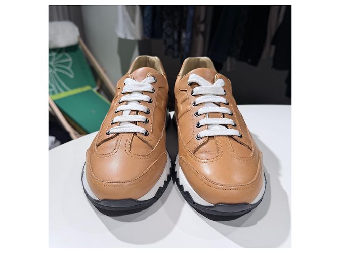 Hermès Sneakers Trail in pelle di vitello Marrone - vista 2
