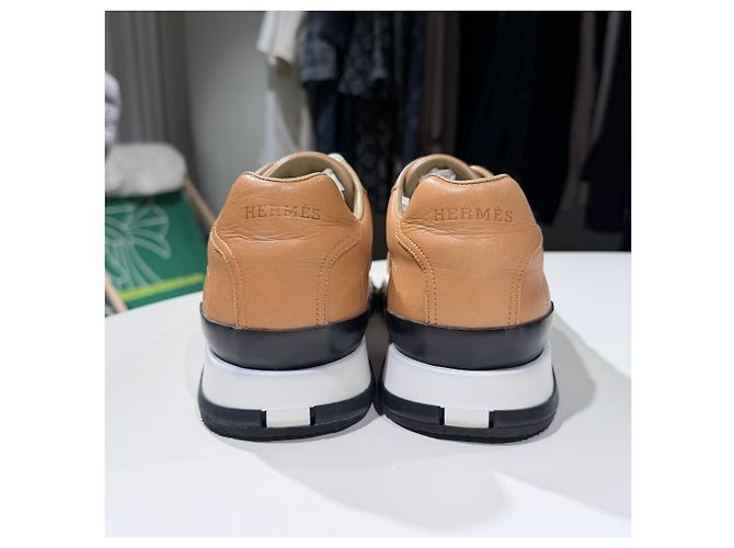 Hermès Sneakers Trail in pelle di vitello Marrone - vista 4
