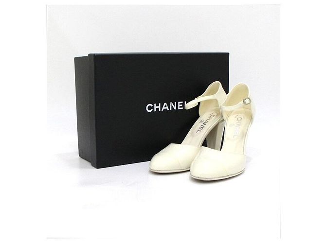 Chanel Ivory Patent Strap Damenschuhe Weiß - Ansicht 7