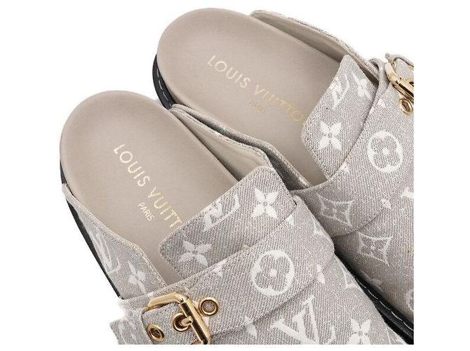 Louis Vuitton Mule Monogram Cozy Flat Comfort da donna
Pantofola Slide Mule Marrone - vista 8