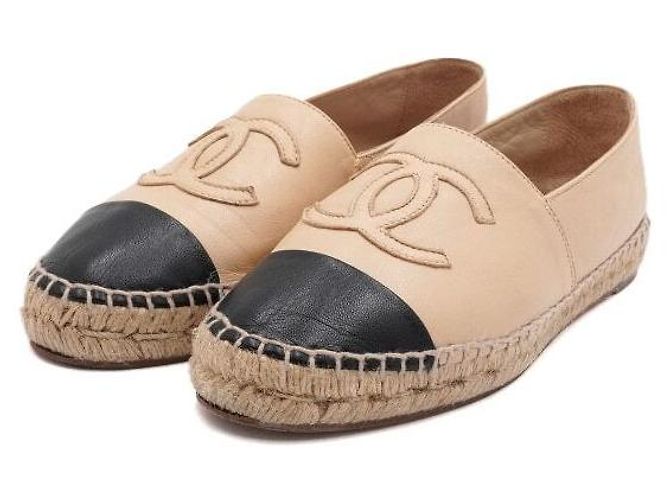 Chanel Sneakers bicolore in pelle di agnello beige con logo CC per donna Marrone - vista 3