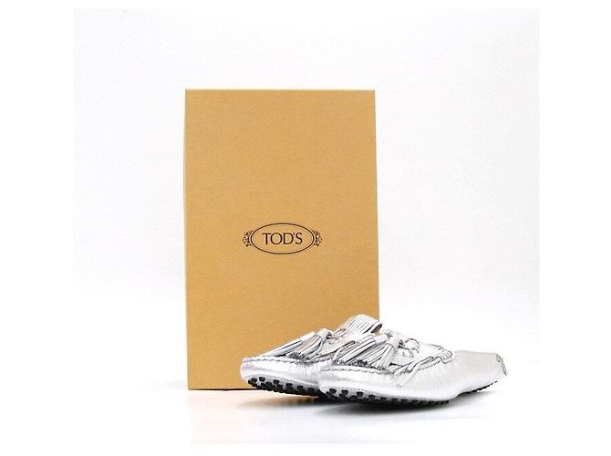 Tod's Mocassini da guida con nappe argentate - vista 9