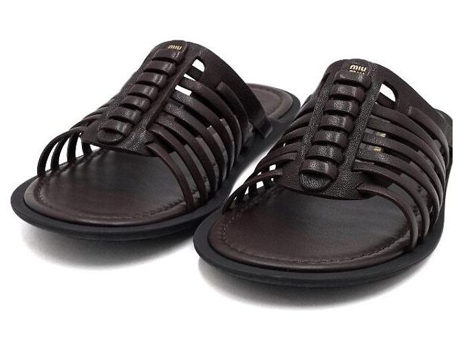 Miu Miu Sandali e ciabatte in pelle Napa marrone da donna - vista 5