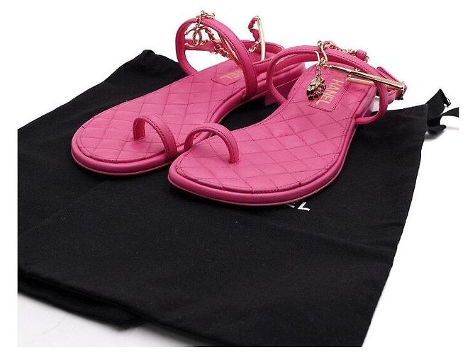 Chanel Sandali piatti trapuntati Hot Pink Gold CC da donna Rosa - vista 11