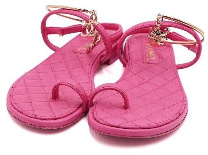 Chanel Sandali piatti trapuntati Hot Pink Gold CC da donna Rosa - vista 5