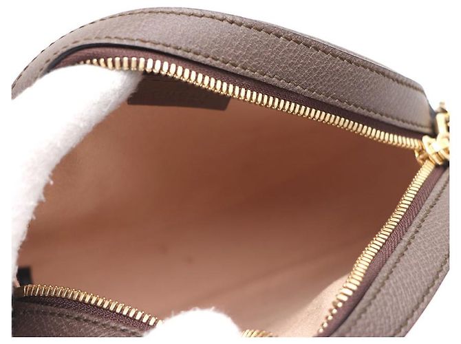 Gucci Mini borsa a tracolla GG Round con catena e borsa a tracolla Marrone - vista 17