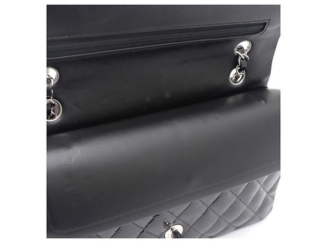 Chanel Borsa a tracolla Classic Medium in vernice con catena argentata Nero - vista 22