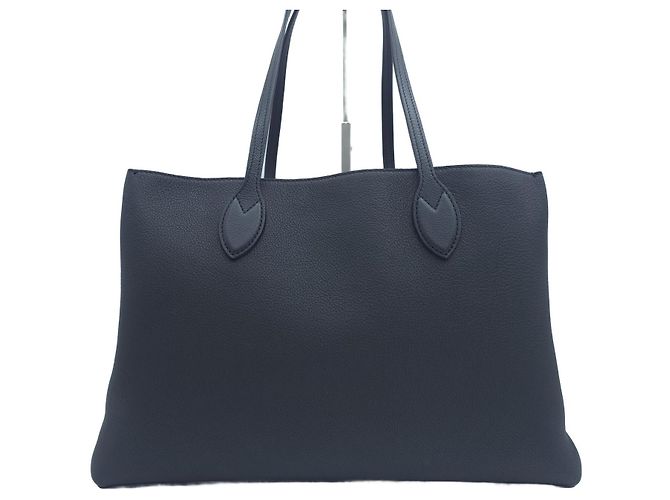Louis Vuitton Borsa a tracolla Lockme Shopper in pelle di vitello granulata Nero - vista 5