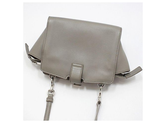 Saint Laurent Mini borsa cabas a tracolla Monogram Toy Marrone - vista 4