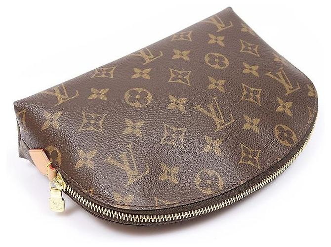 Louis Vuitton Beauty Case Monogram Canvas MM Marrom - vista 3
