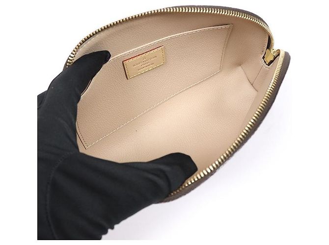 Louis Vuitton Beauty Case Monogram Canvas MM Marrom - vista 5