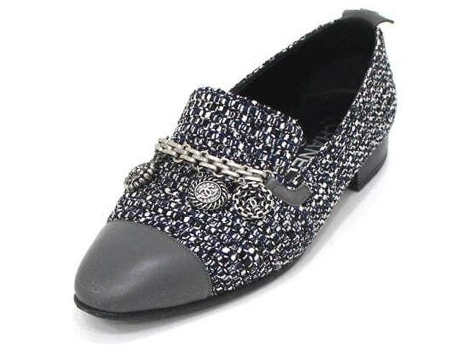 Chanel Mocassino in tweed da donna con pendente a moneta Multicolore - vista 2
