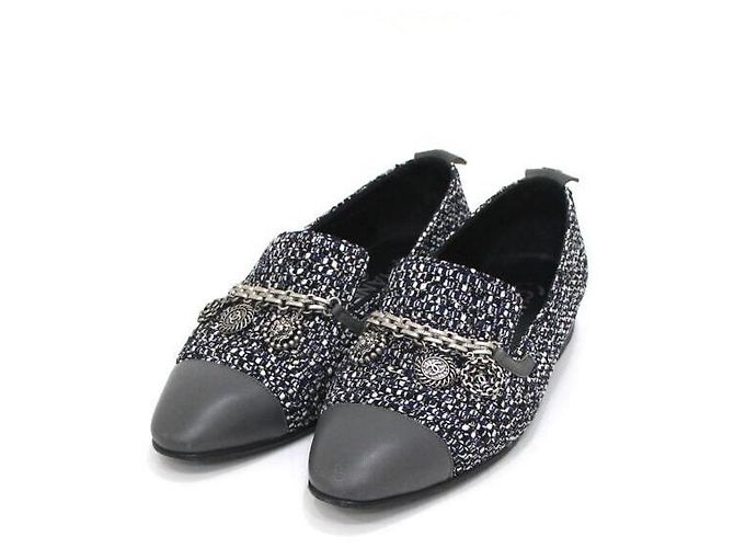 Chanel Mocassino in tweed da donna con pendente a moneta Multicolore - vista 3