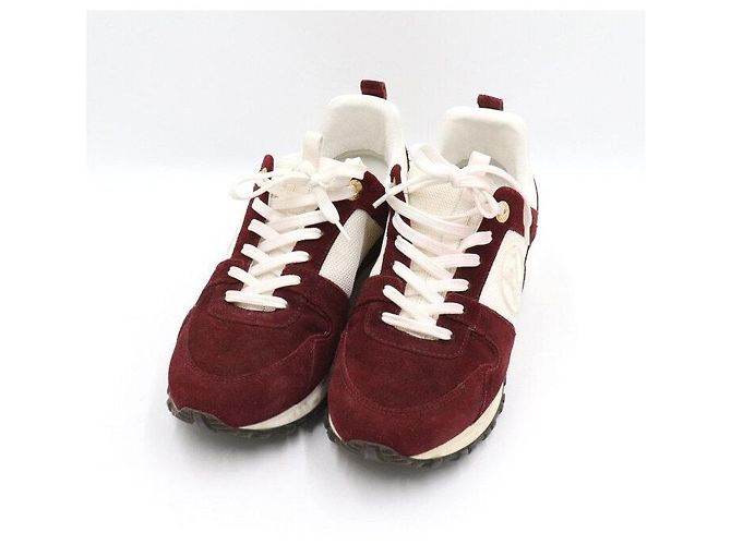 Louis Vuitton Sneakers Runaway Monogram in scamosciato bordeaux da donna Rosso - vista 3