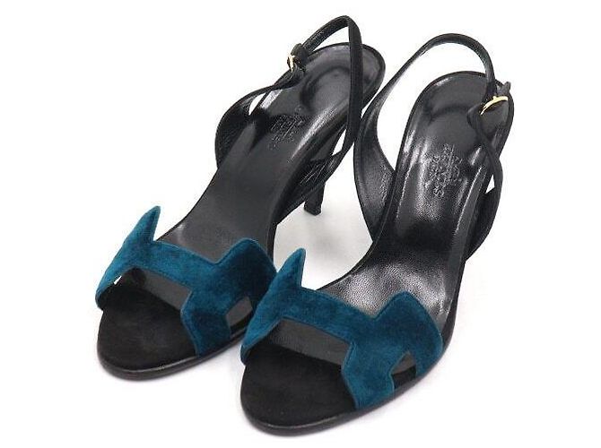 Hermès Sandali open-toe con slingback da donna in pelle scamosciata con logo blu - vista 3