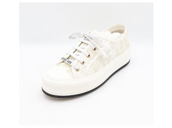 Baskets plateforme brodées pour femme WalknDior - vue 2