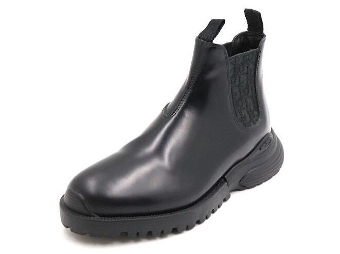 Dior Black Oblique Leather Combat Men's Chelsea Boots - view 2
