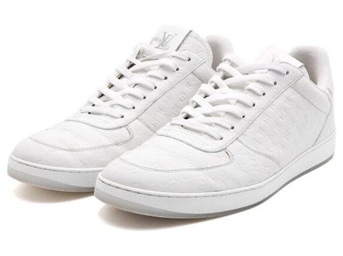 Louis Vuitton Sneakers Rivoli da uomo con monogramma bianco - vista 3