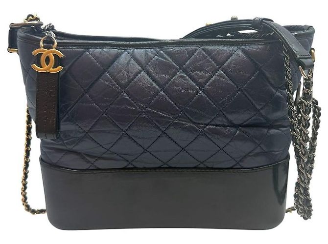 Chanel Gabrielle Hobo Medium Navy Azul - vista 2