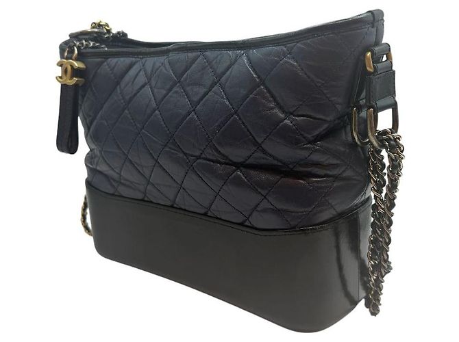 Chanel Gabrielle Hobo Medium Navy Azul - vista 3