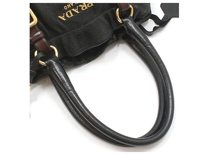 Prada Borsa a tracolla in pelle nera con logo dorato Nero - vista 6
