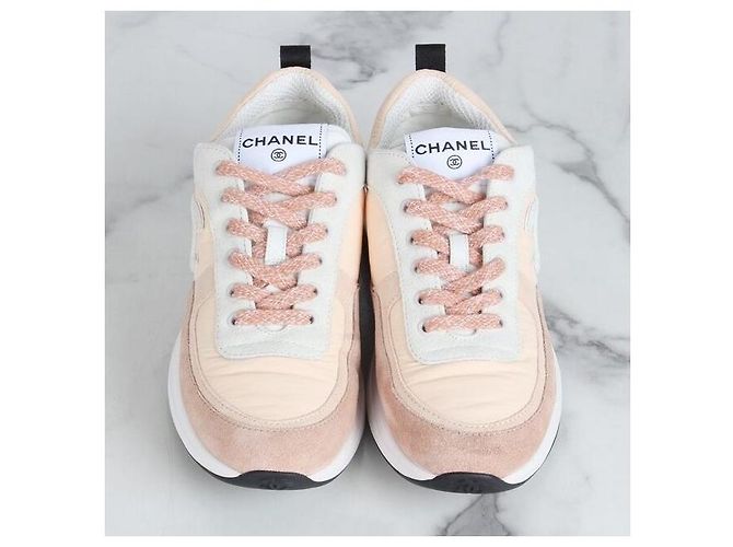 Chanel Sneakers in camoscio stile tennis rosa - vista 7