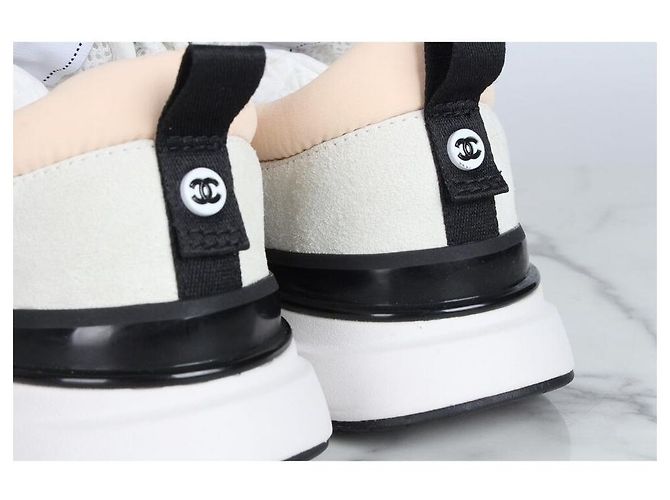 Chanel Sneakers in camoscio stile tennis rosa - vista 8