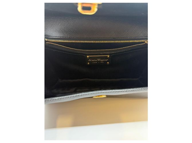 Salvatore Ferragamo Borsa a tracolla Bara Gini Chain Black Nero - vista 13