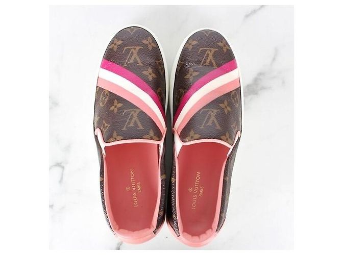Louis Vuitton Slip-On Monogram Rosa Marrone - vista 9