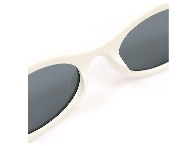 Miu Miu Occhiali da sole ovali da donna Glimpse con logo con scritte bianche Bianco - vista 6