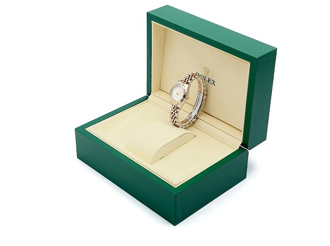 Rolex Orologio Datejust da donna con quadrante bianco, numeri romani e combinazione rosa - vista 25