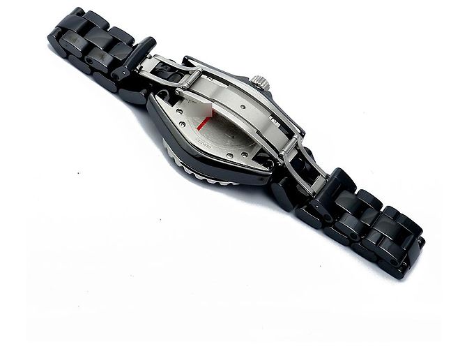 Chanel Orologio in ceramica nera Original Diamond Medium da donna Nero - vista 14