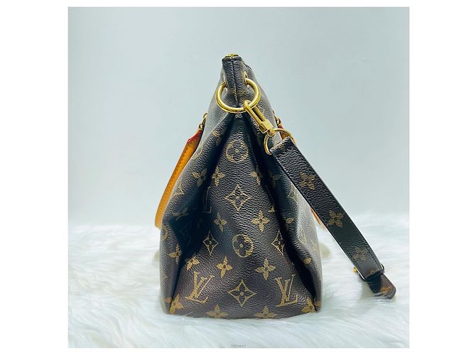 Louis Vuitton Tracolla per borsa tote Pallas MM Marrone - vista 4