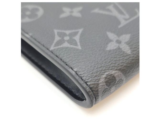 Louis Vuitton Pochette Jour GM Graphite Marrone - vista 11