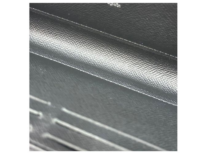 Louis Vuitton Zippy Dragonne Black Wallet - view 6
