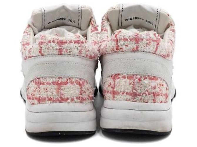Chanel Sneaker da donna in tweed rosa e scamosciato con logo CC della stagione - vista 7