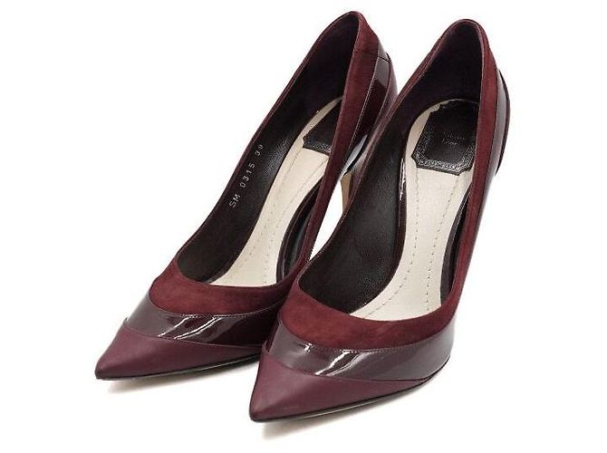 Dior Burgunderfarbene Wildleder-Pumps mit CD-Logo in Lack Damenschuhe Rot - Ansicht 3