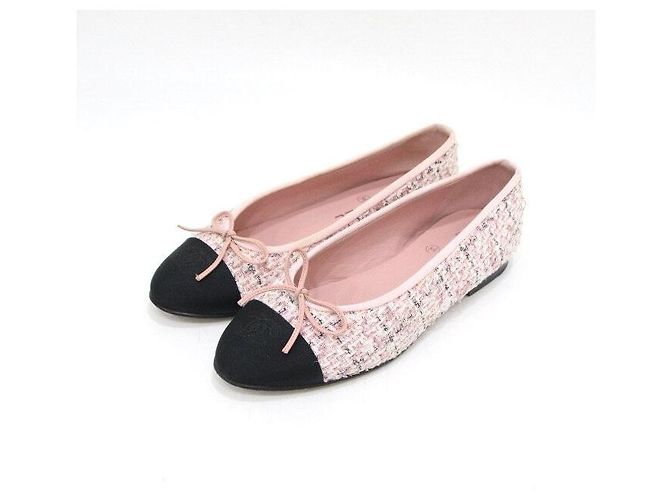 Chanel Ballerine in tweed rosa - vista 3
