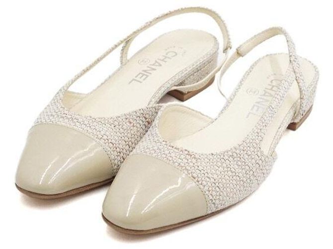 Chanel Zweifarbige Pumps mit goldenem CC - Slingback-Schuhe für Damen Weiß - Ansicht 3
