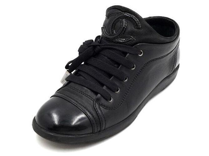 Chanel Sneakers in pelle da donna Black CC Nero - vista 2