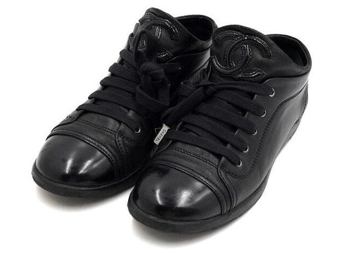 Chanel Sneakers in pelle da donna Black CC Nero - vista 3