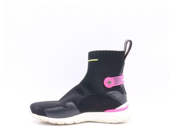 Louis Vuitton Zapatillas Runner After Game Monogram Socks para mujer Negro - vista 4