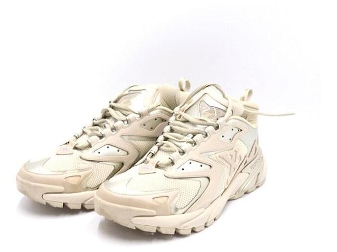 Louis Vuitton Sneaker Monogram Runner Tactic da uomo Marrone - vista 3