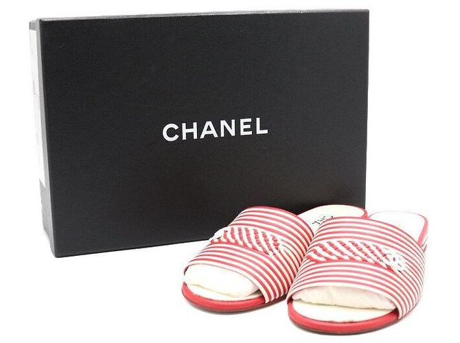 Chanel Mule da donna bicolore in pelle rossa e bianca Rosso - vista 8