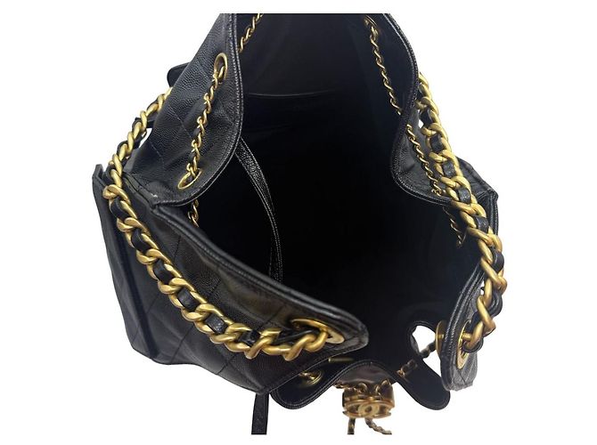 Chanel Borsa a Spalla Medium Chain in Caviar Nero - vista 7