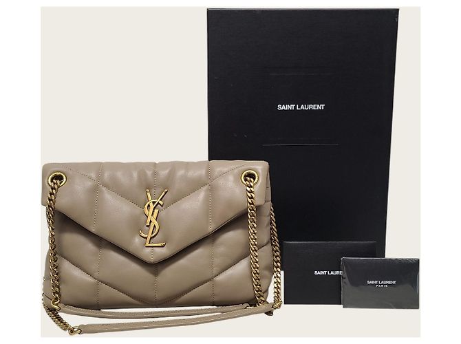 Saint Laurent Kleine Lulu Puffer Schultertasche aus Lammleder in Dunkelbeige mit Kette Braun - Ansicht 7