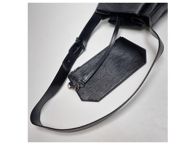 Louis Vuitton Borsa Bucket Epi Sac De Pol GM Shoulder Bag Black Nero - vista 14
